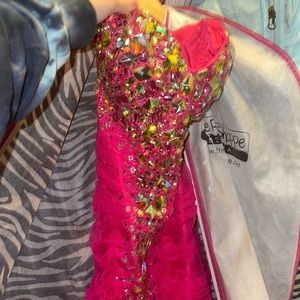 Javoni prom dress size 4